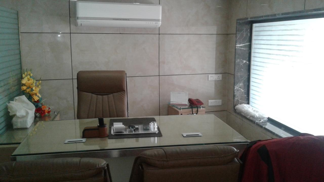 Hotel The Grand Inn Jammu Extérieur photo
