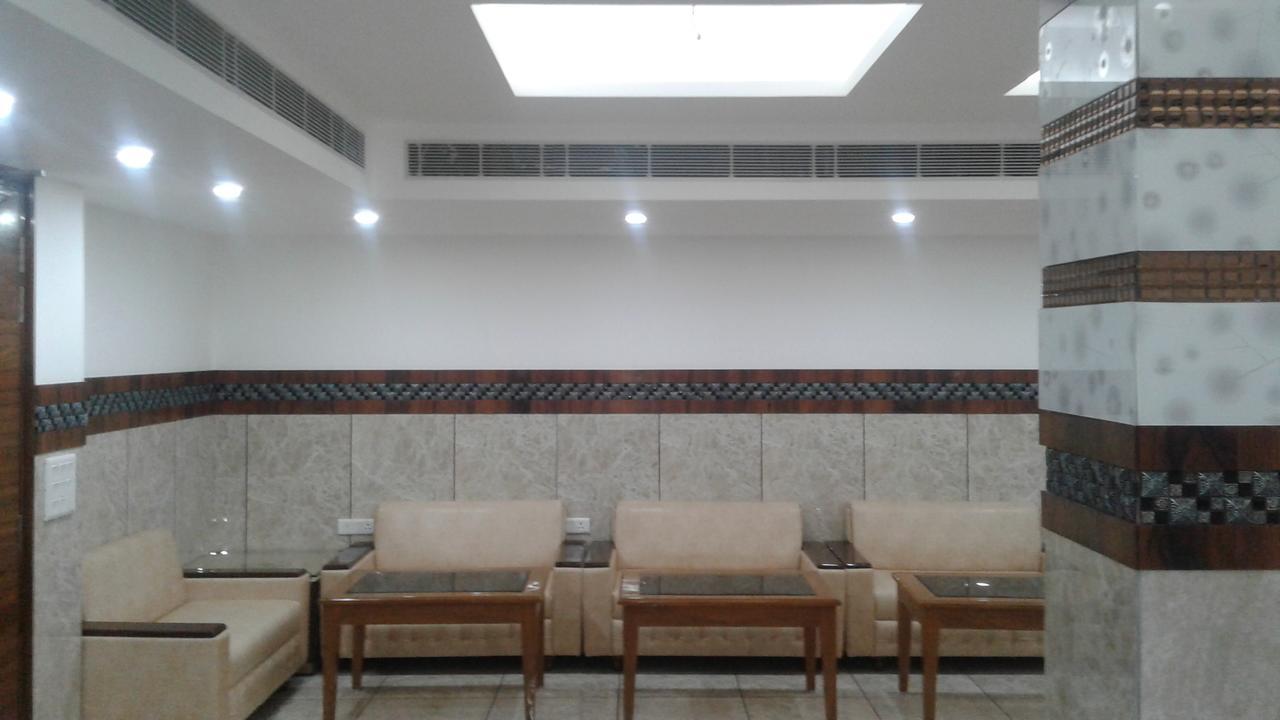 Hotel The Grand Inn Jammu Extérieur photo